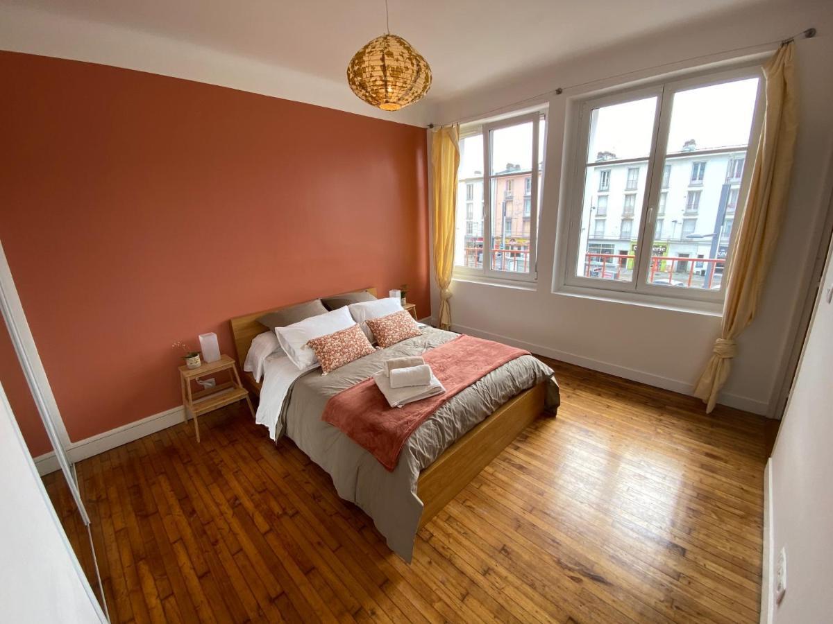 Appartement Spacieux Avec Balcon Et Parking Breszt Kültér fotó